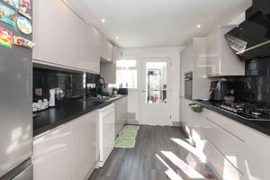 Photo 5- click for photo gallery